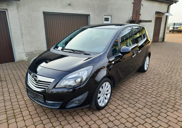 Opel Meriva cena 22900 przebieg: 208000, rok produkcji 2011 z Krośniewice małe 379